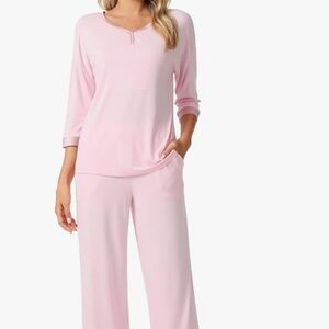 WiWi Womens 3/4 Sleeve Pajamas Set Soft Bamboo Viscose Top with Pants & Pockets